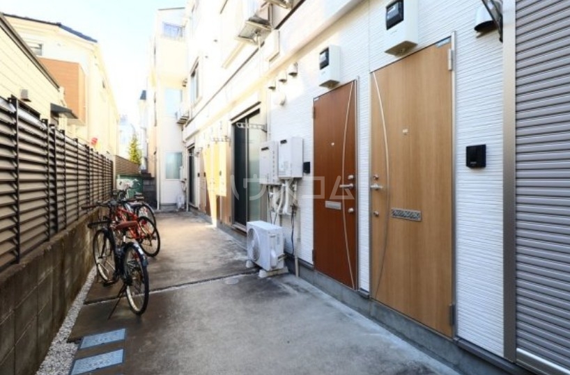 7/11 エントランス