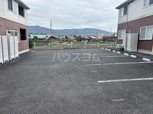 3/4 駐車場