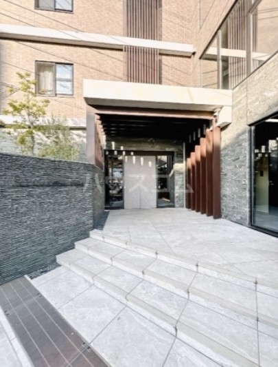 14/24 エントランス