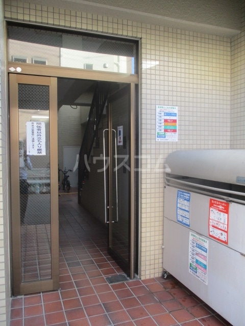 3/6 エントランス