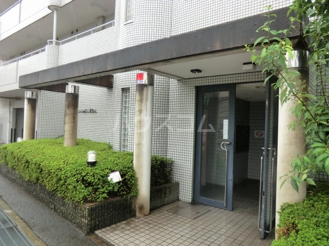 3/5 エントランス