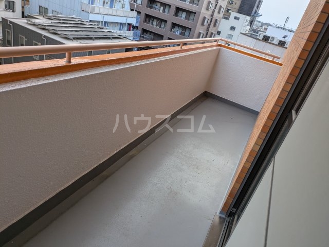 17/27 バルコニー