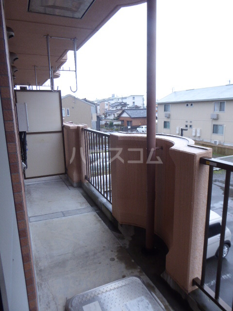 16/18 バルコニー