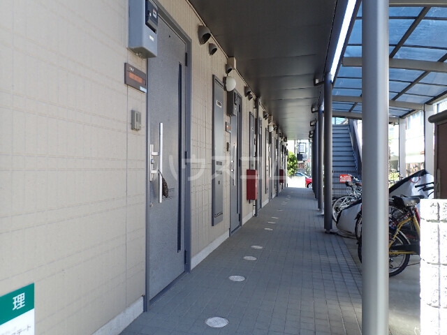 15/20 エントランス