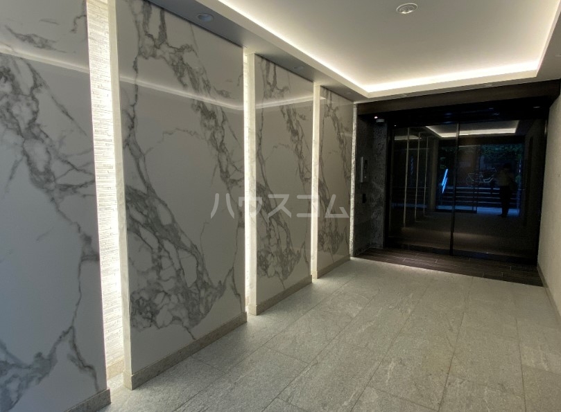 5/7 エントランス