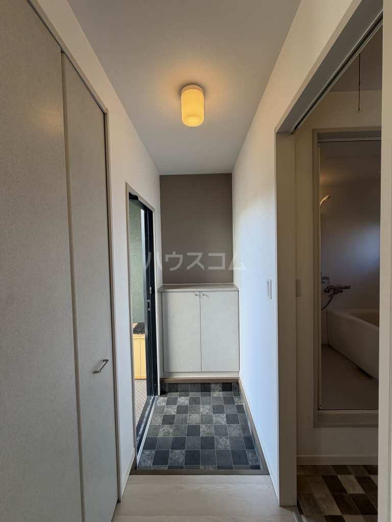 11/18 玄関