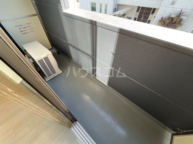 20/30 バルコニー