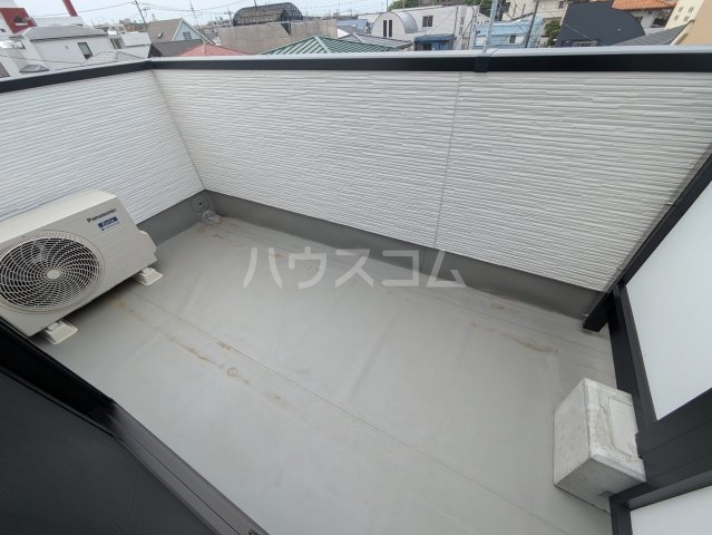 15/26 バルコニー