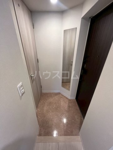 14/29 玄関