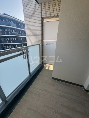 21/26 バルコニー