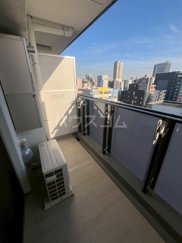 22/28 バルコニー