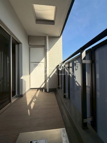 18/25 バルコニー