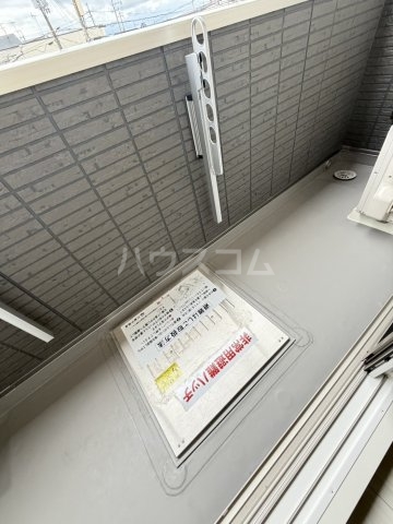 13/30 バルコニー