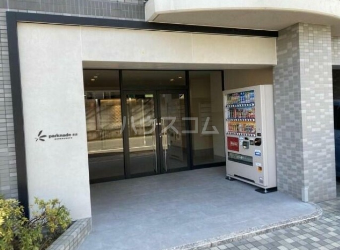 14/23 エントランス