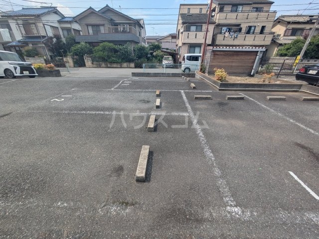 2/8 駐車場