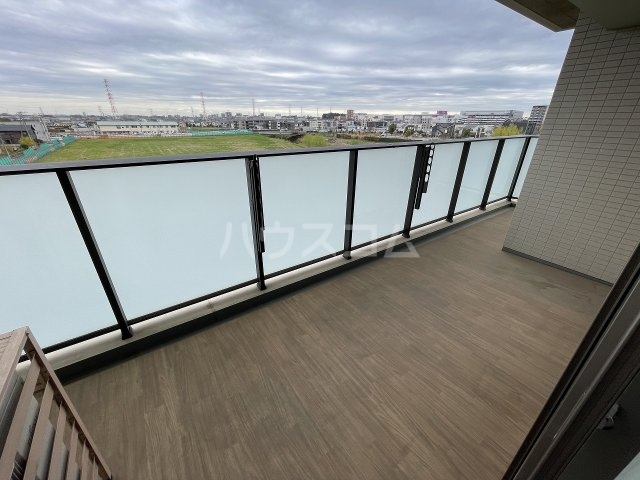 18/30 バルコニー