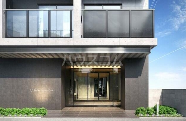 14/15 エントランス