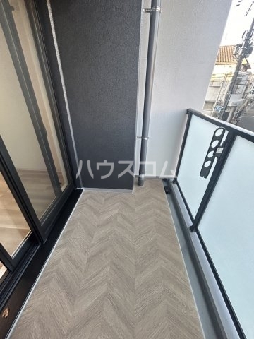 13/22 バルコニー