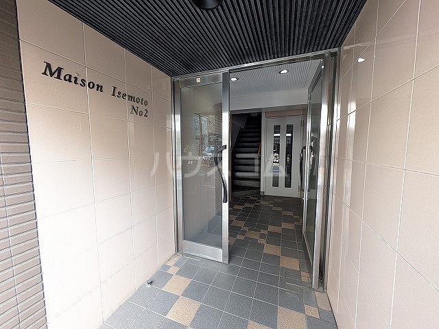 3/7 エントランス