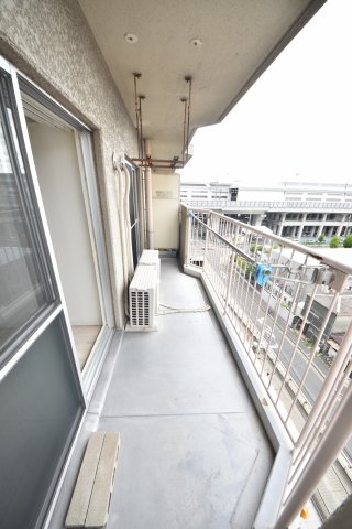 21/30 バルコニー