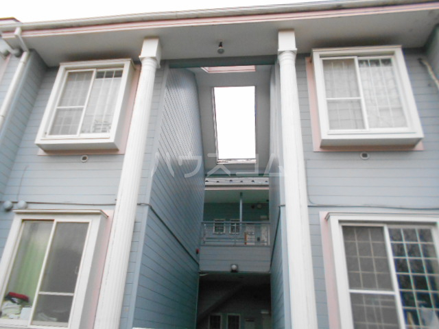 19/29 エントランス