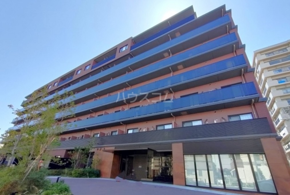 14/23 エントランス