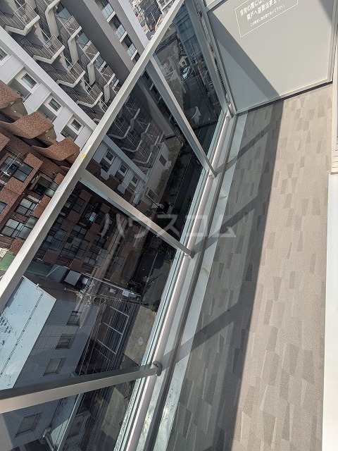 13/23 バルコニー