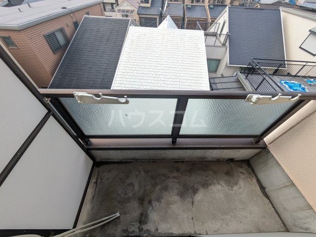 21/30 バルコニー