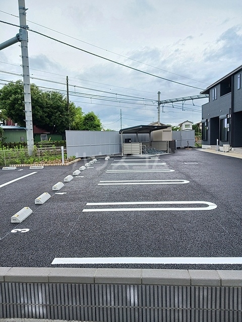17/30 駐車場