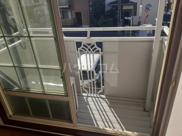 16/23 バルコニー