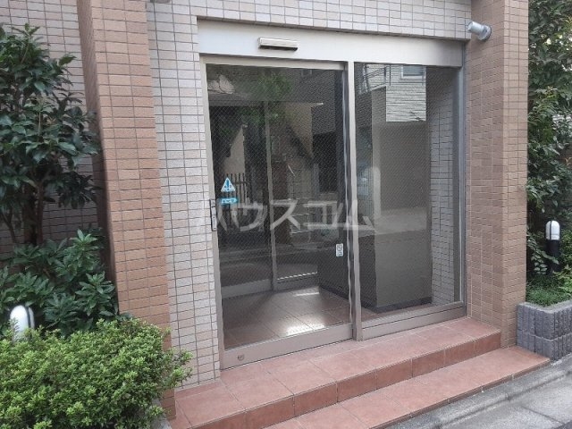 2/10 エントランス