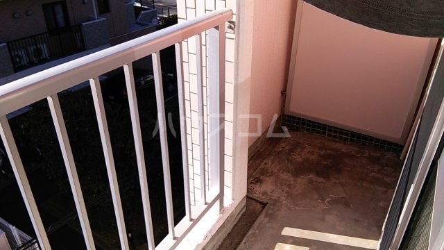 14/27 バルコニー