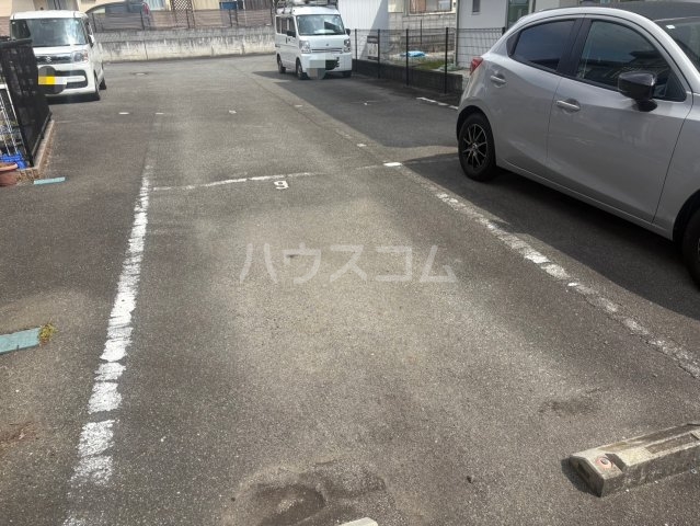 3/5 駐車場