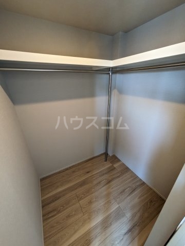 13/30 収納