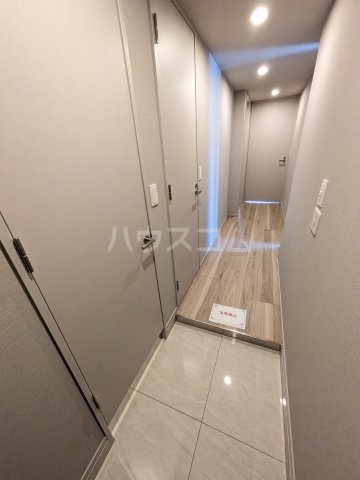 14/30 玄関