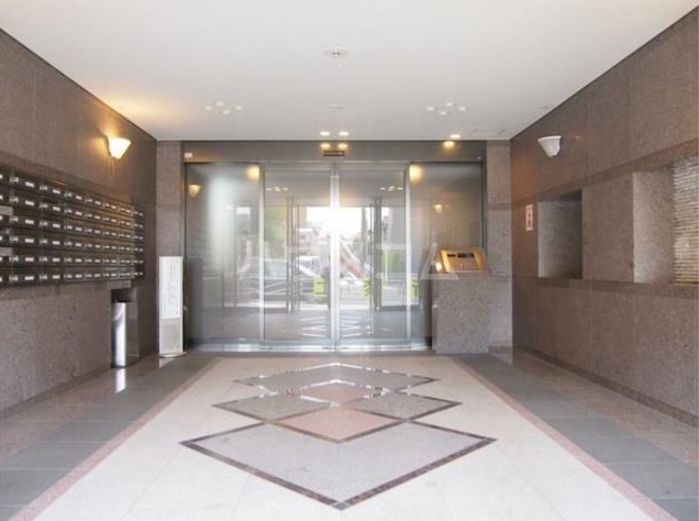 19/29 エントランス