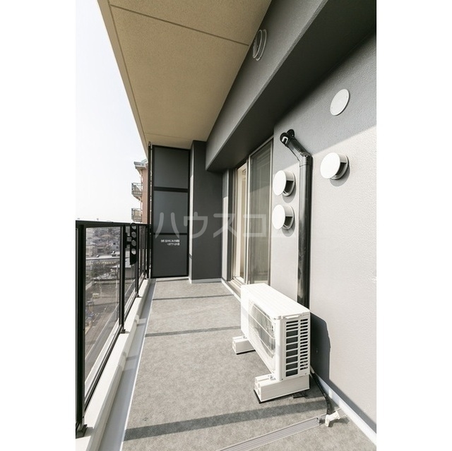 16/27 バルコニー