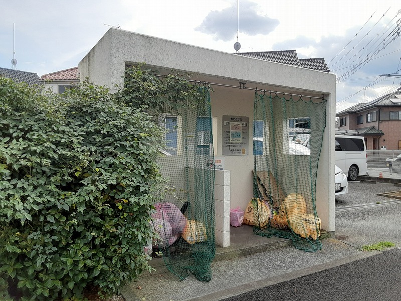 20/30 エントランス