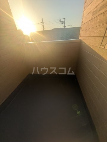 17/28 バルコニー