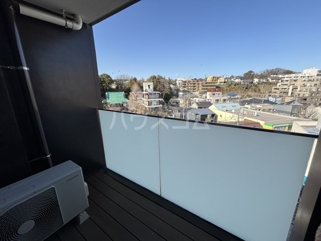 16/25 バルコニー