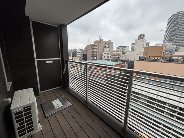 17/26 バルコニー