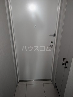 13/30 玄関