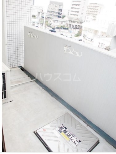 14/27 バルコニー