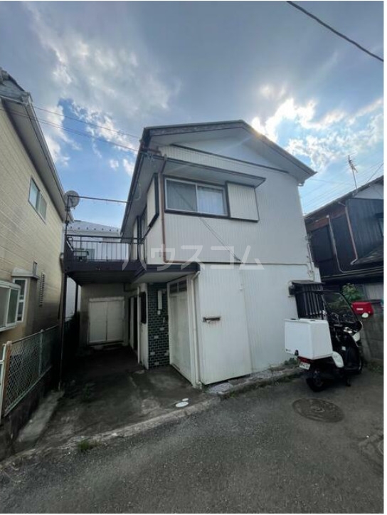 14/26 エントランス