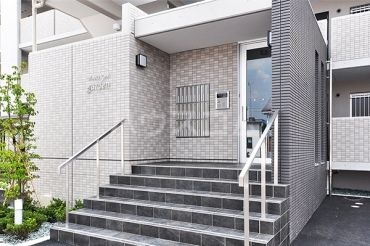 19/24 エントランス