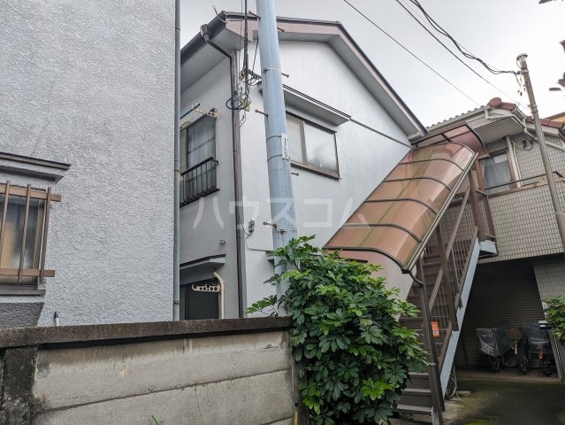 2/30 外観