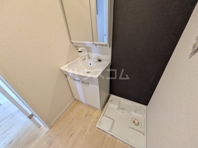 15/30 洗面