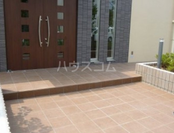 19/29 エントランス