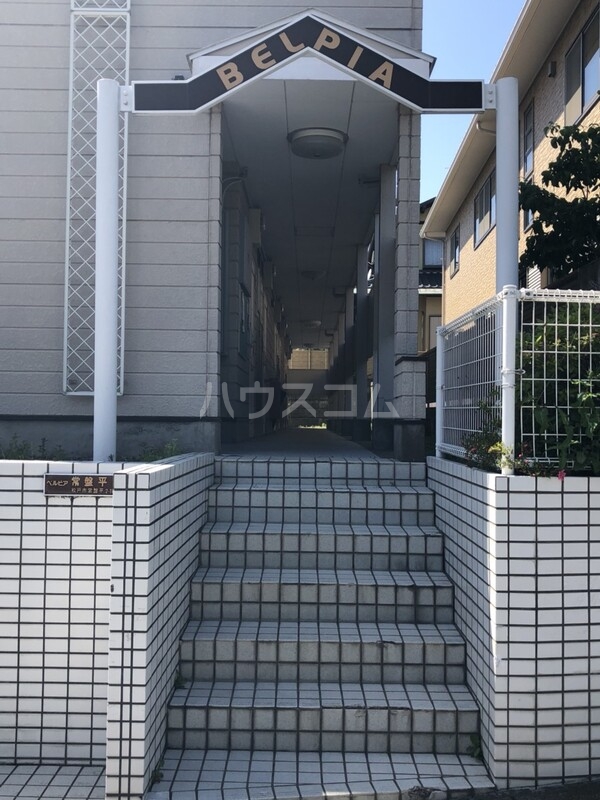 2/3 エントランス