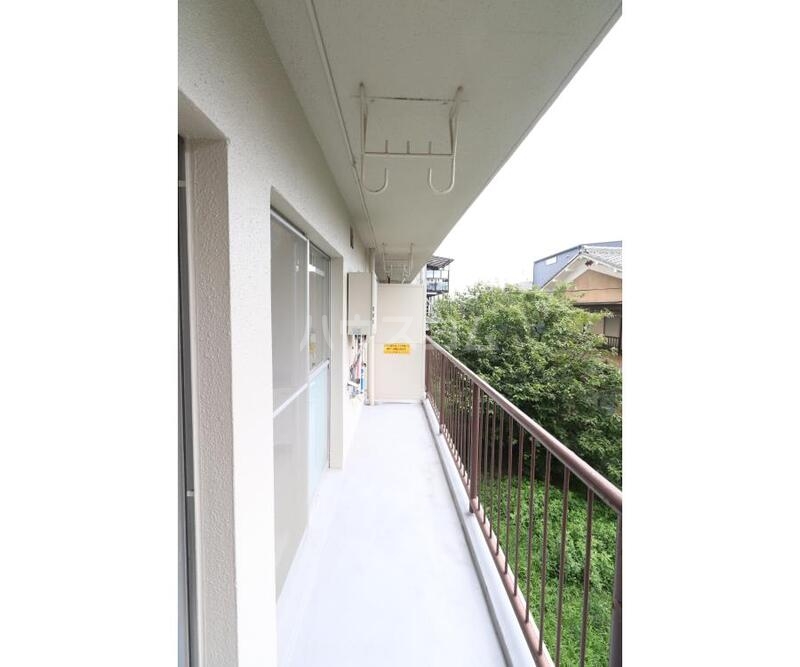 16/22 バルコニー